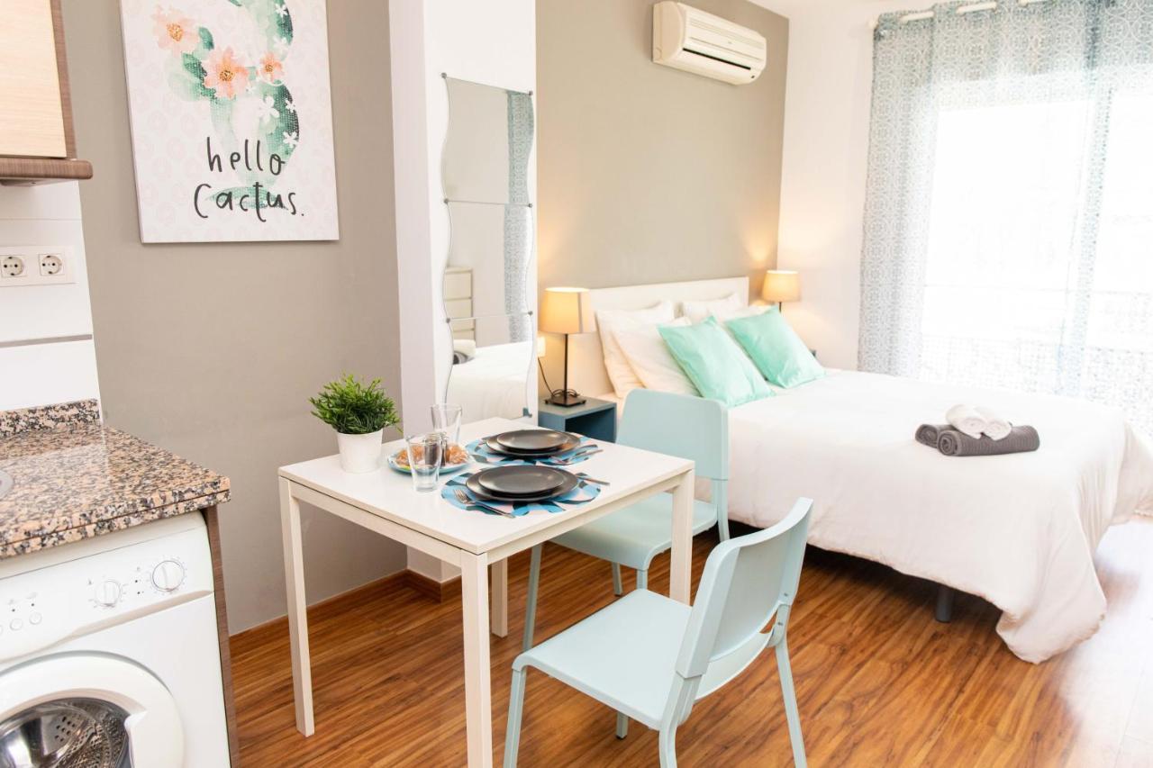House By The Sea Apartment Malaga Bagian luar foto