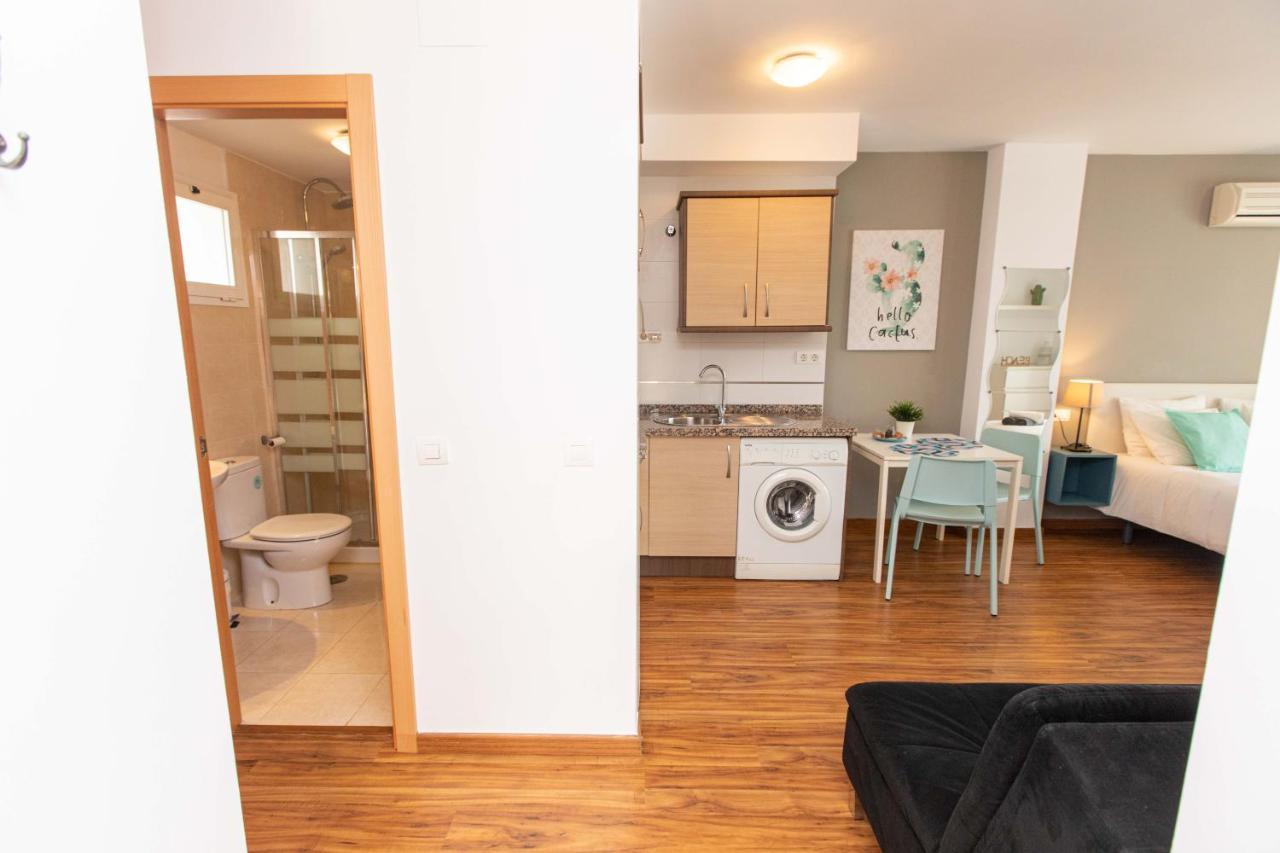 House By The Sea Apartment Malaga Bagian luar foto